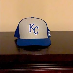 KC Royals 2014 postseason away bp hat